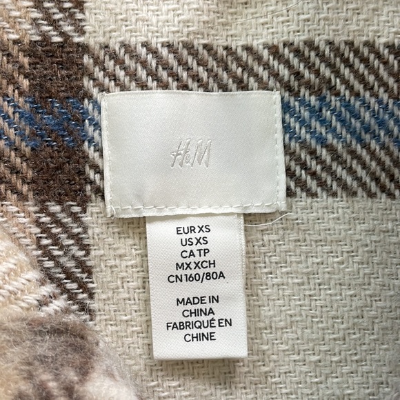 H&M plaid shacket Sz extra small - Picture 2 of 3